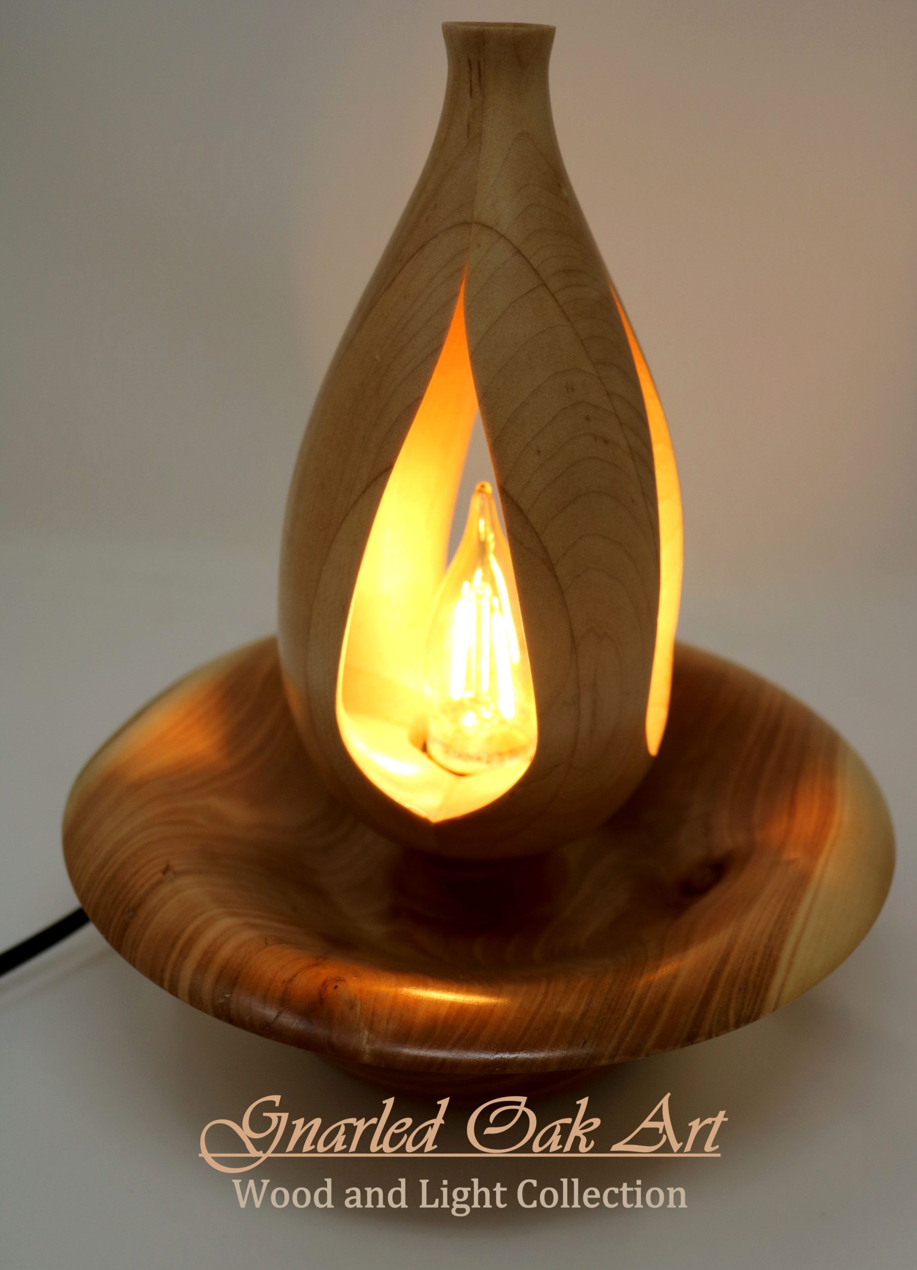 Art, fine art, Décor, nature décor, handmade, wood, lamp, wood and light, sculpture, gnarled oak art, gnarled oak, modern, natural, lit